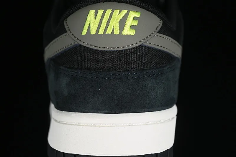 All categories Nk SB Dunk series Nk SB Dunk Low low-top sneakers Nk Dunk Low SB low-top sports and leisure sneakers 302517-236